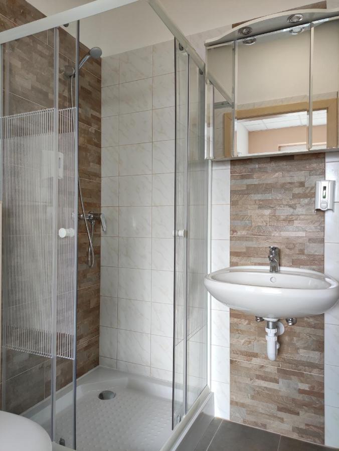 Szilas Park Motel Nagytarcsa Ngoại thất bức ảnh