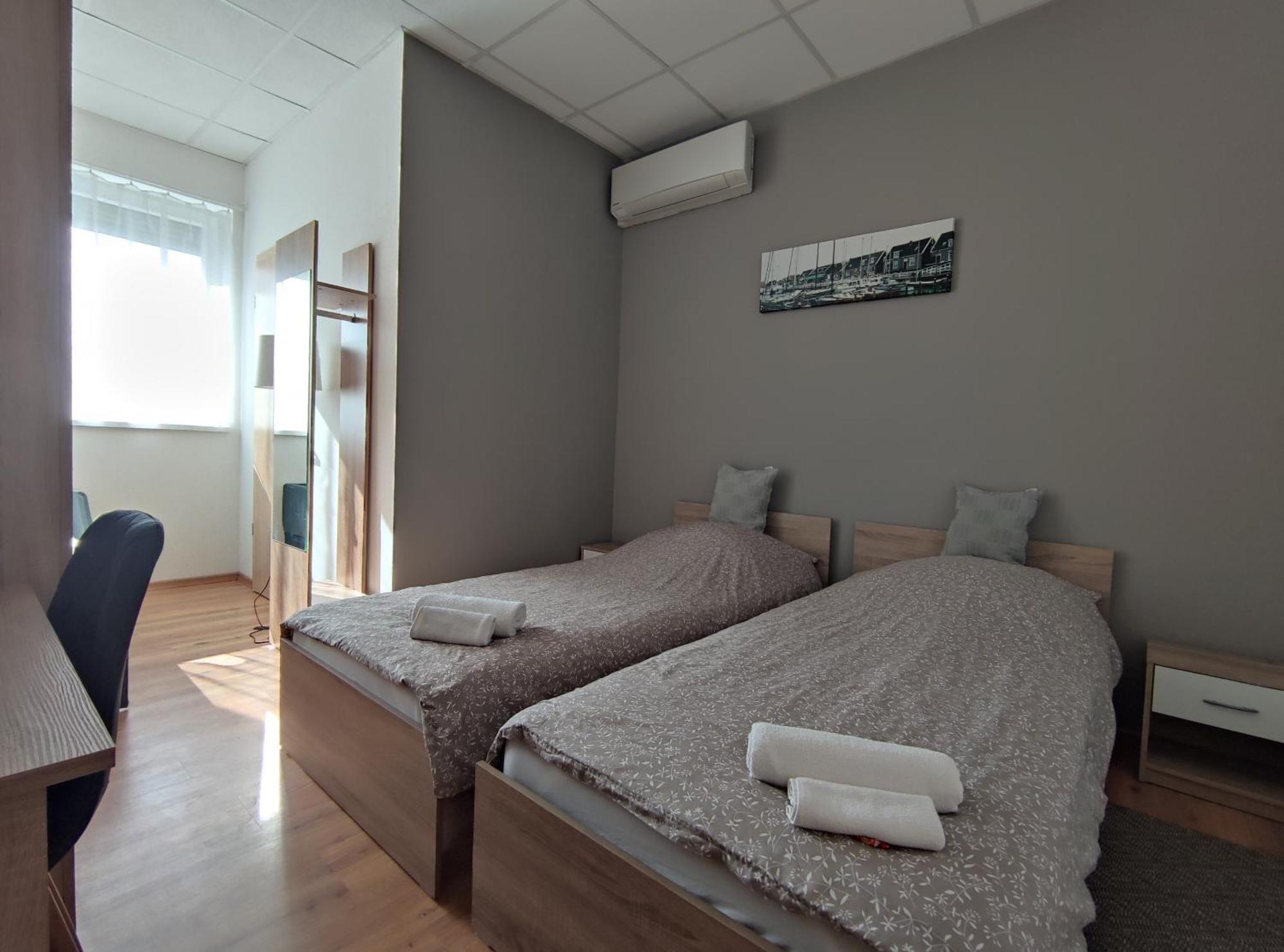 Szilas Park Motel Nagytarcsa Ngoại thất bức ảnh
